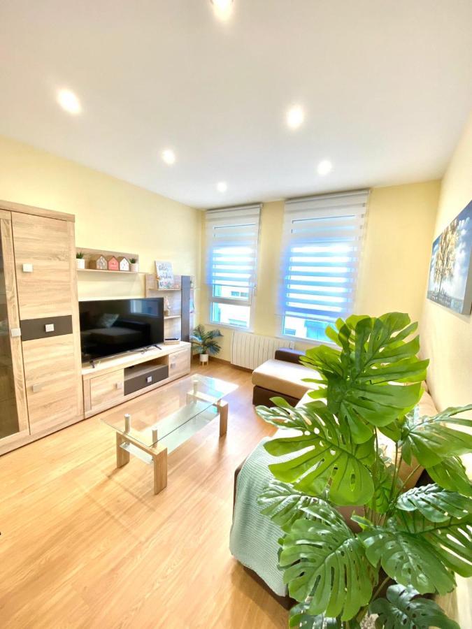 Arenal Home, Parking Gratis Lugo Ngoại thất bức ảnh